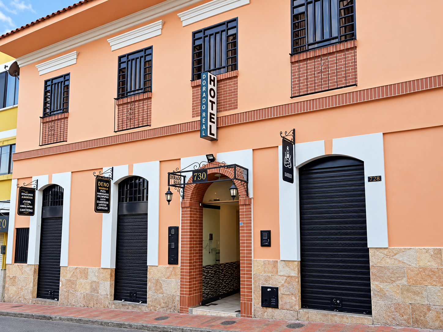 Fachada de Hotel Dorado Real